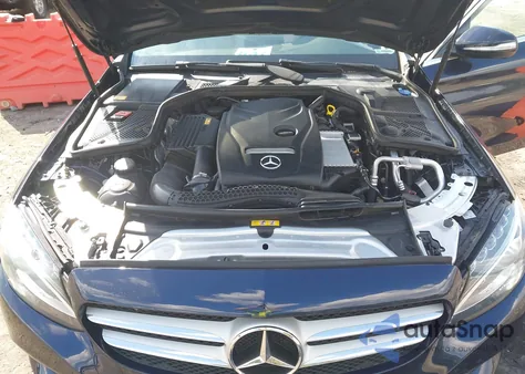 2015 Mercedes-Benz C 300 4Matic from USA, damaged, VIN 55SWF4KB1FU067925